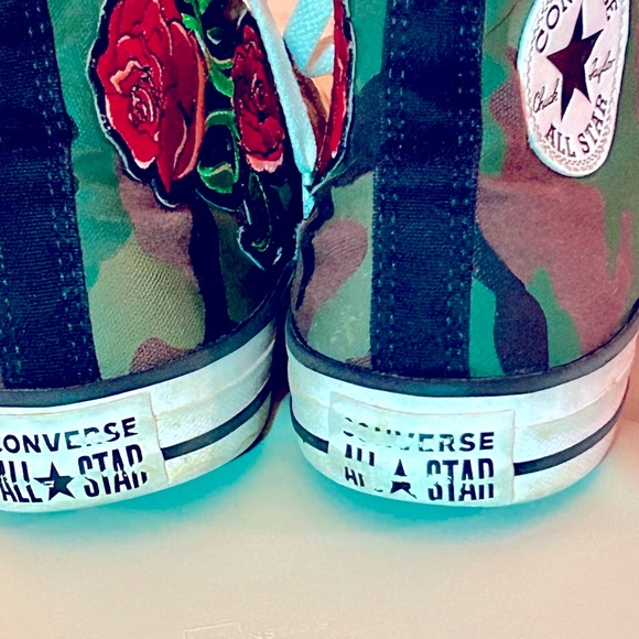 Camouflage High-Top Sneakers with Red Rose Embroidery - Picture 3 of 5